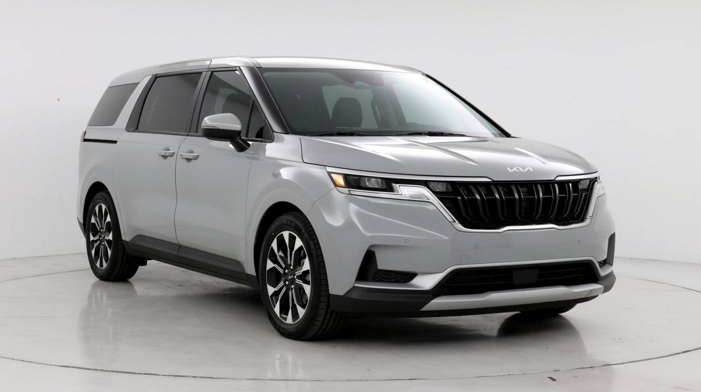 2024 Kia Carnival EX — Minivan — 18,012 mi — San Diego, CA