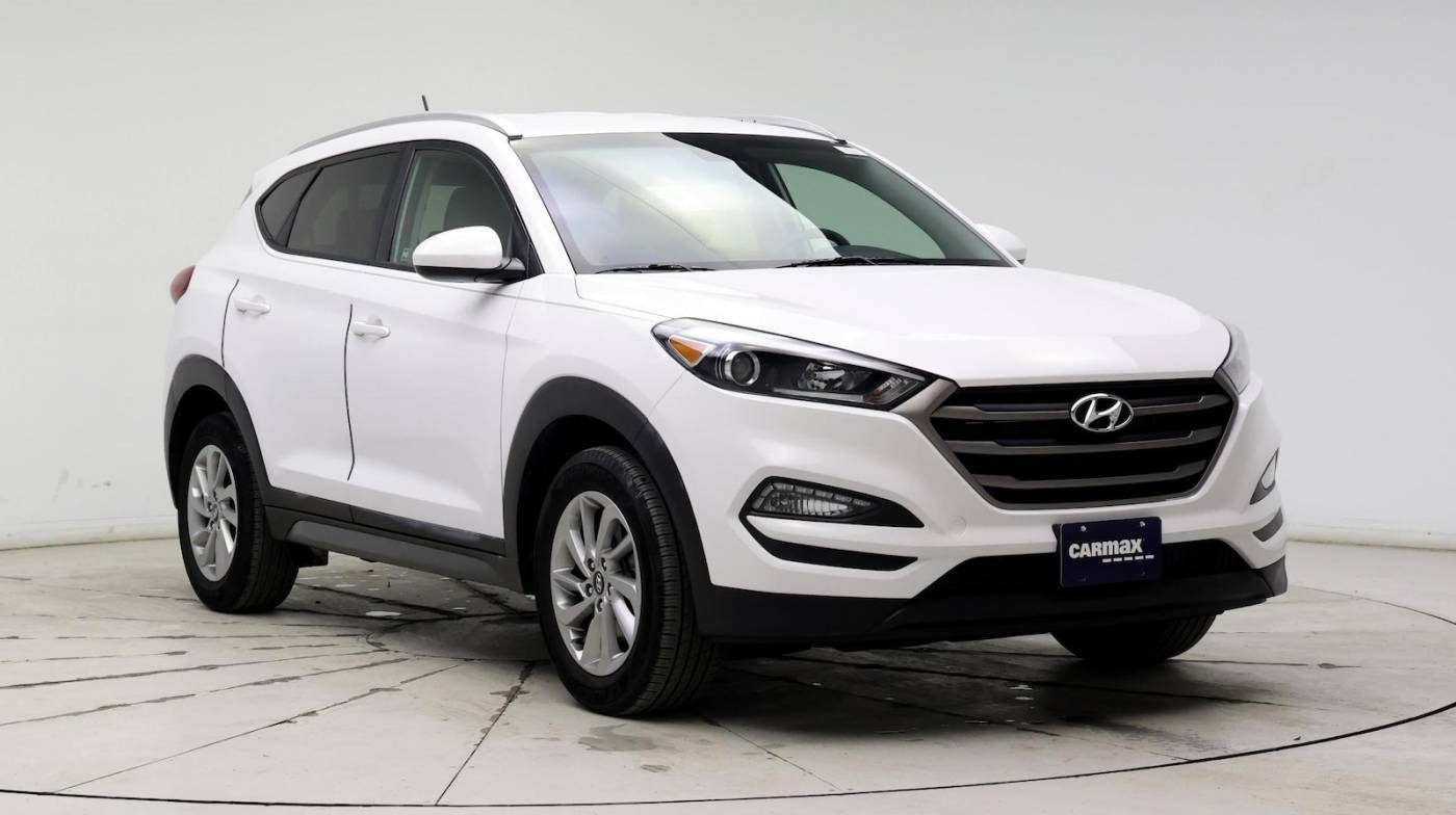 2016 Hyundai Tucson SE — SUV — 27,742 mi — Kenosha, WI