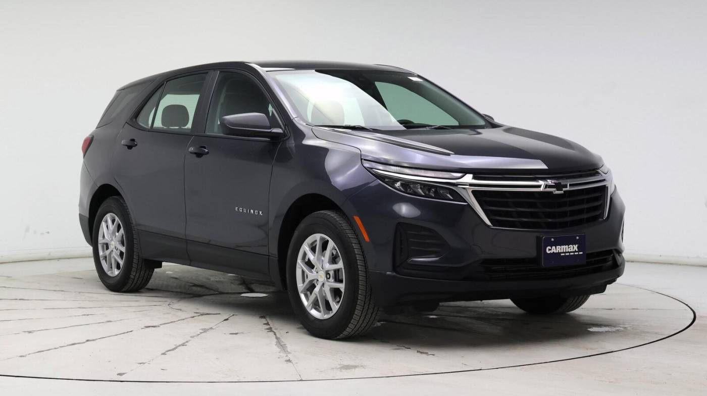 2022 Chevrolet Equinox LS — SUV — 8,640 mi — Kenosha, WI