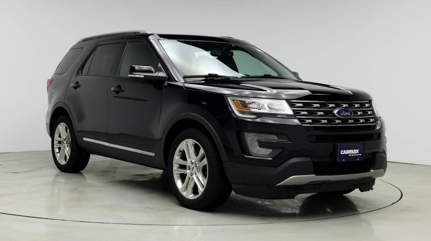 2017 Ford Explorer XLT — SUV — 78,900 mi — Kenosha, WI