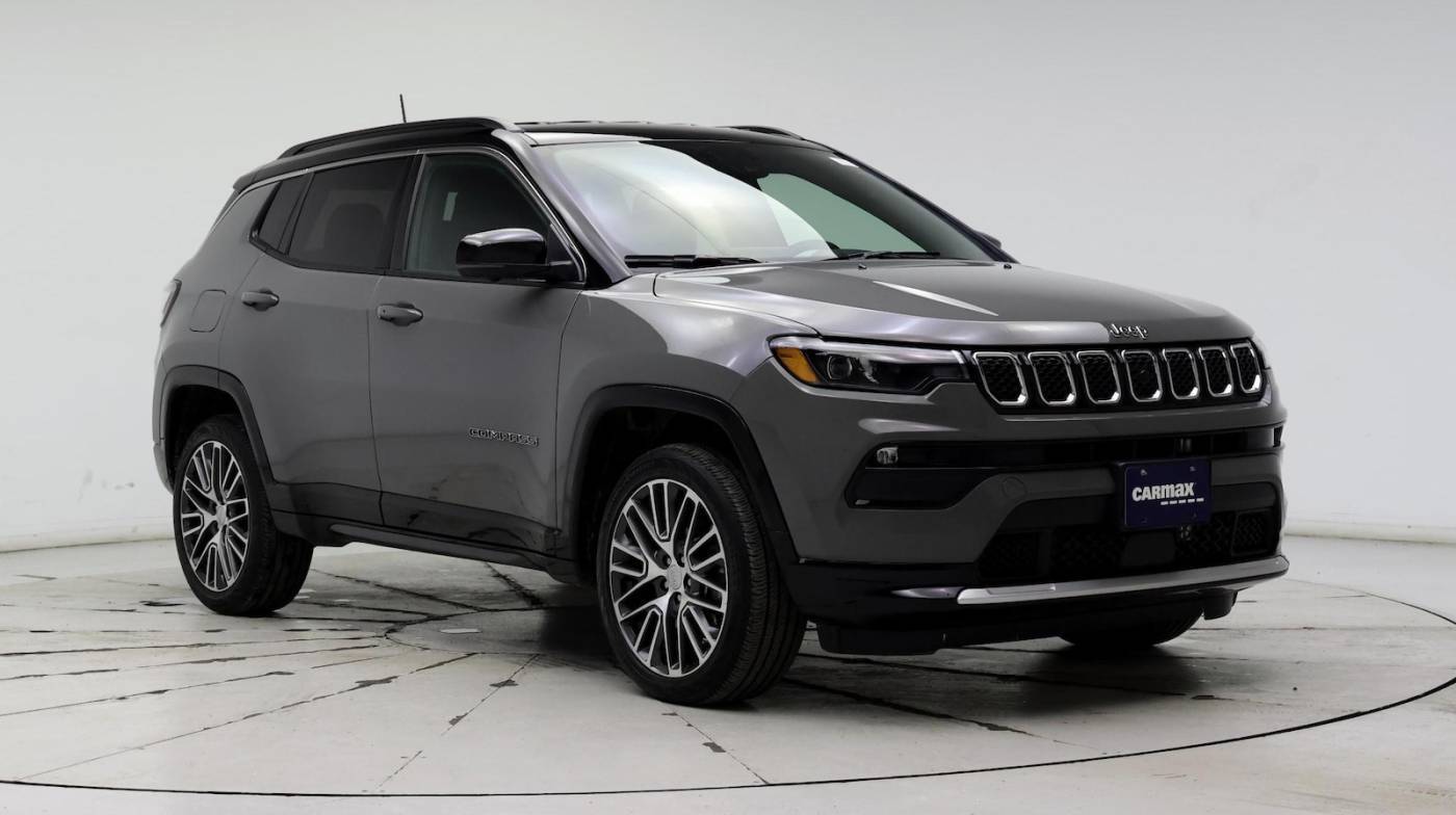 2023 Jeep Compass Limited — SUV — 3,284 mi — Kenosha, WI