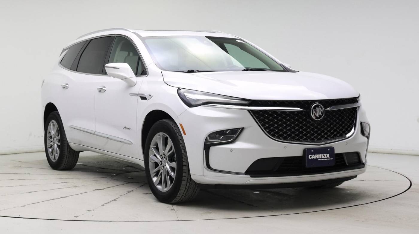 2023 Buick Enclave Avenir — SUV — 25,753 mi — Kenosha, WI