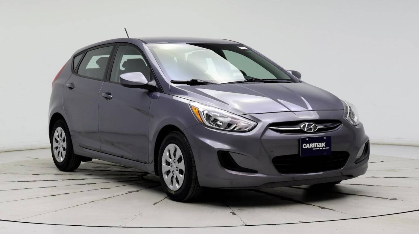 2017 Hyundai Accent SE — Hatchback — 32,451 mi — Kenosha, WI