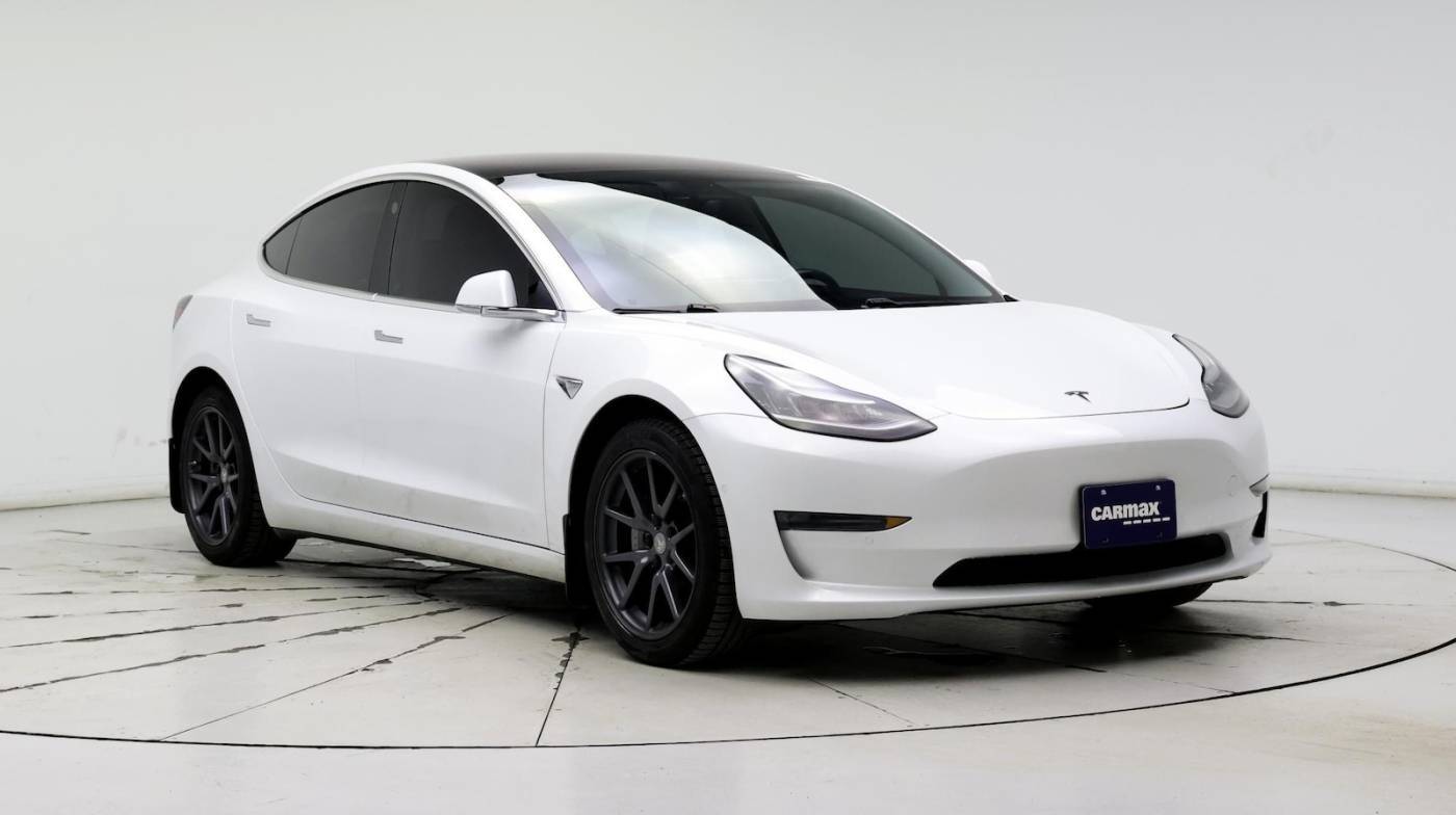 2018 Tesla Model 3 Long Range — Sedan — 68,966 mi — Kenosha, WI