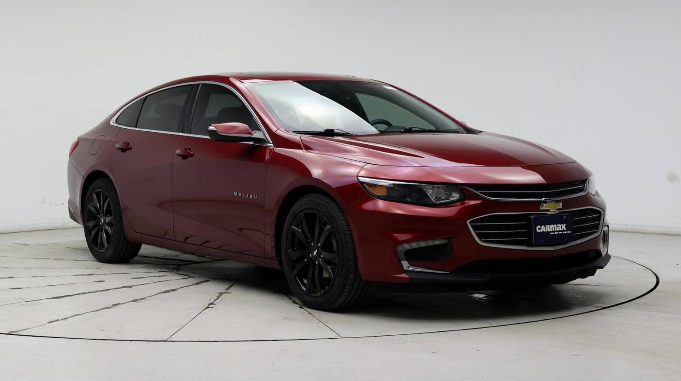 2017 Chevrolet Malibu LT — Sedan — 111,609 mi — Kenosha, WI