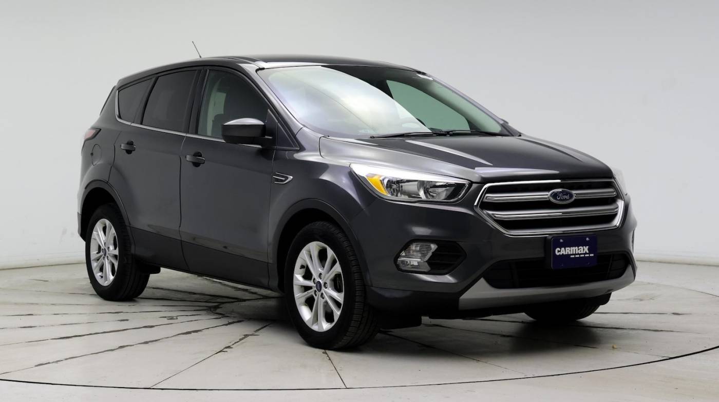 2017 Ford Escape SE — SUV — 89,748 mi — Kenosha, WI