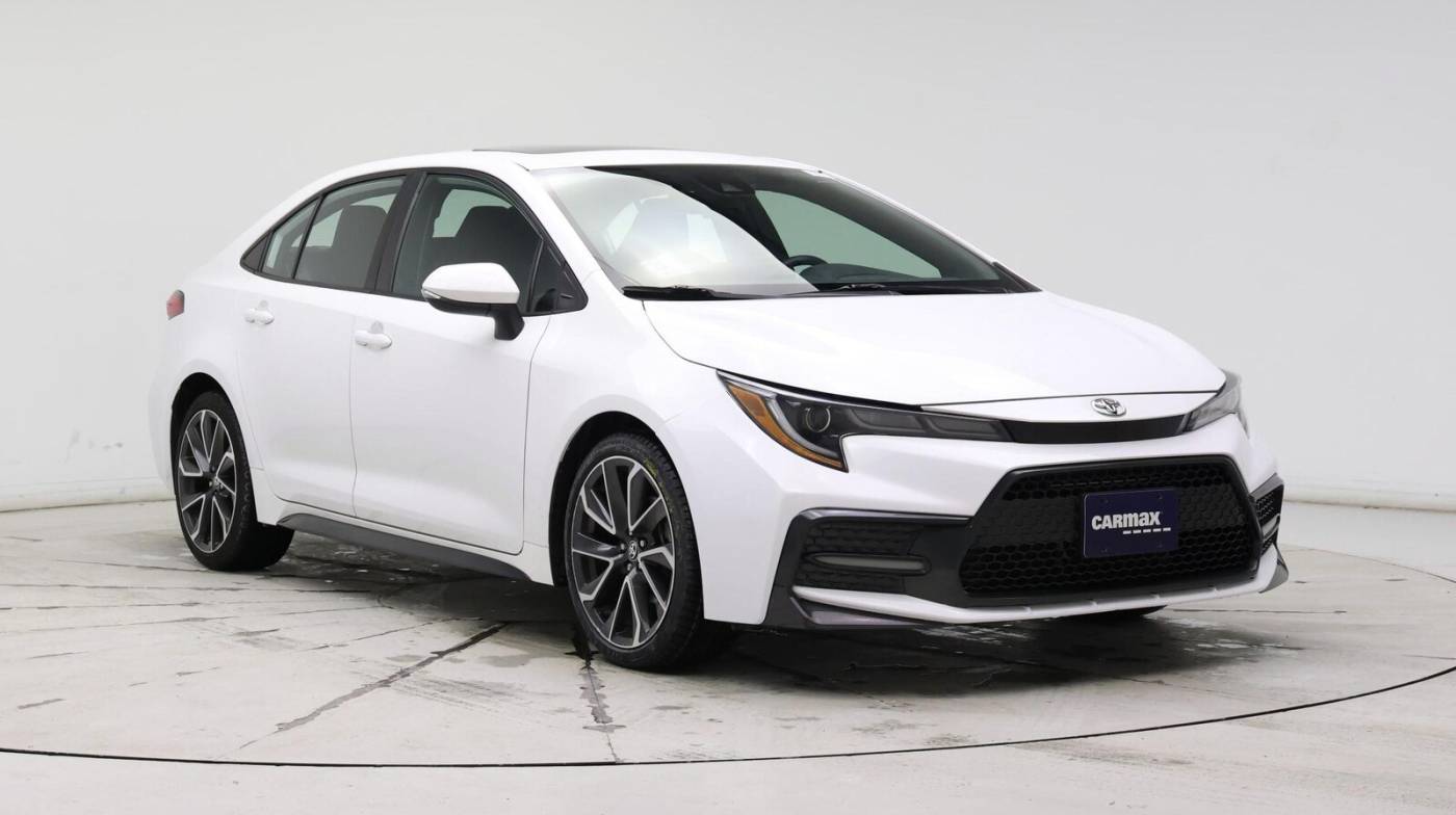 2020 Toyota Corolla SE — Sedan — 70,156 mi — Kenosha, WI