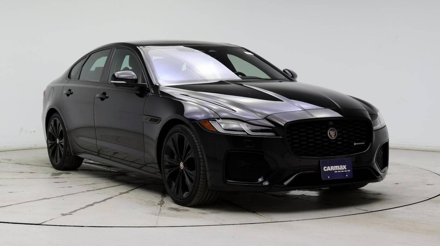 2021 Jaguar XF R-Dynamic SE — Sedan — 31,830 mi — Kenosha, WI