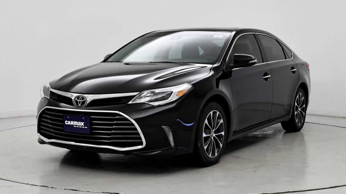 2017 Toyota Avalon XLE Premium — Sedan — 45,719 mi — Knoxville, TN