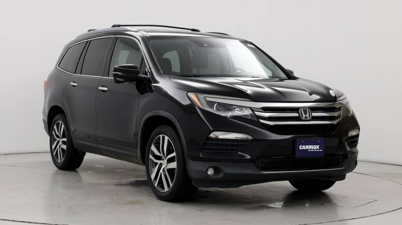 2017 Honda Pilot Touring — SUV — 114,777 mi — Knoxville, TN