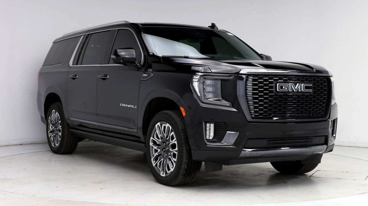 2023 GMC Yukon Denali Ultimate — SUV — 44,498 mi — Knoxville, TN