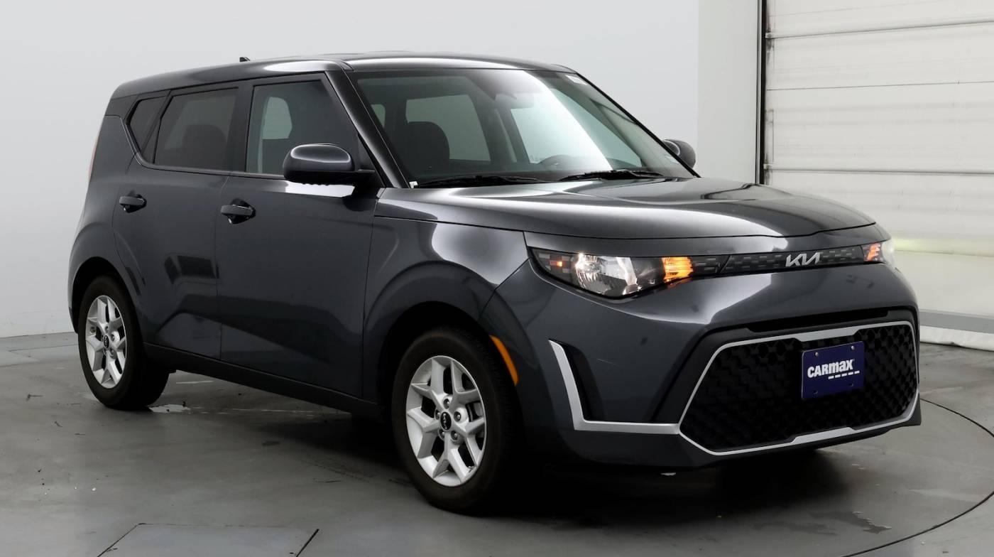 2024 Kia Soul LX — Hatchback — 32,744 mi — Knoxville, TN