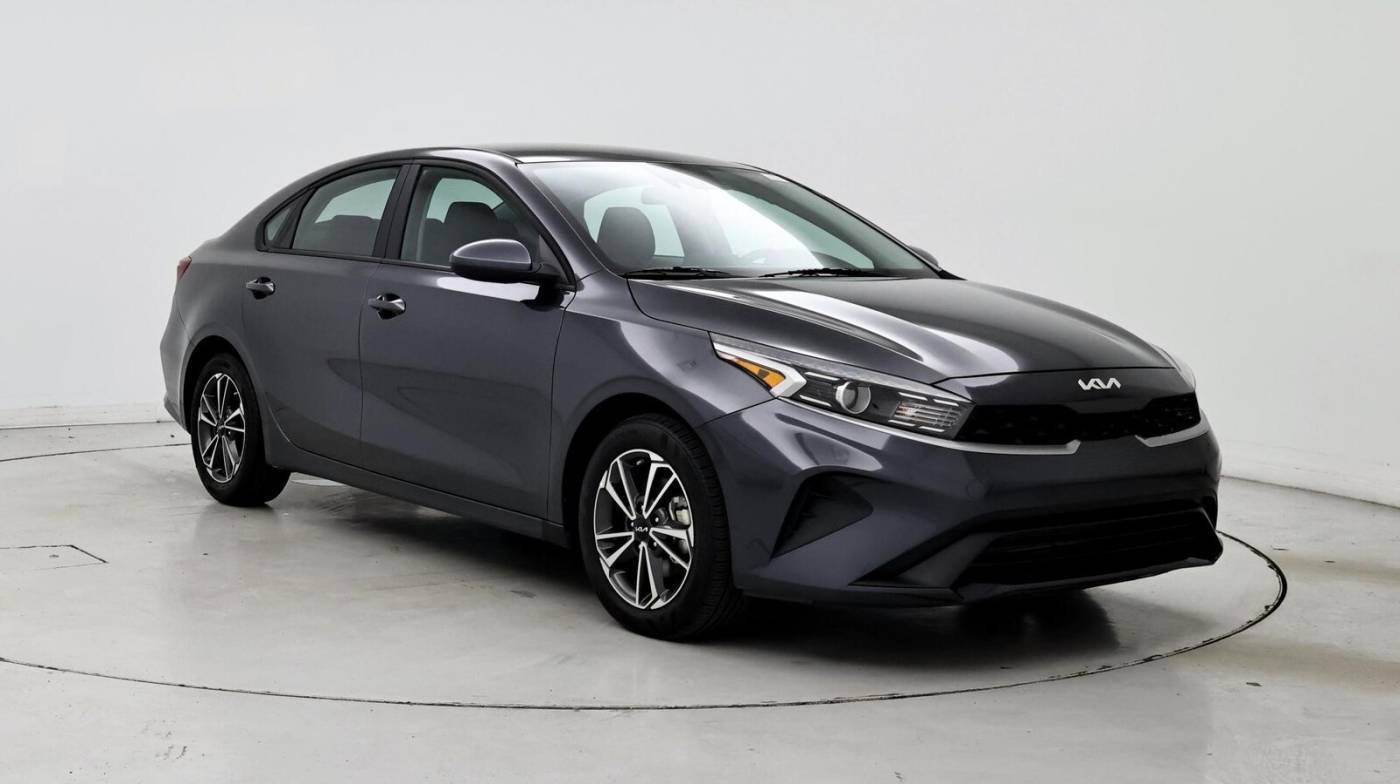 2023 Kia Forte LXS — Sedan — 4,035 mi — Knoxville, TN