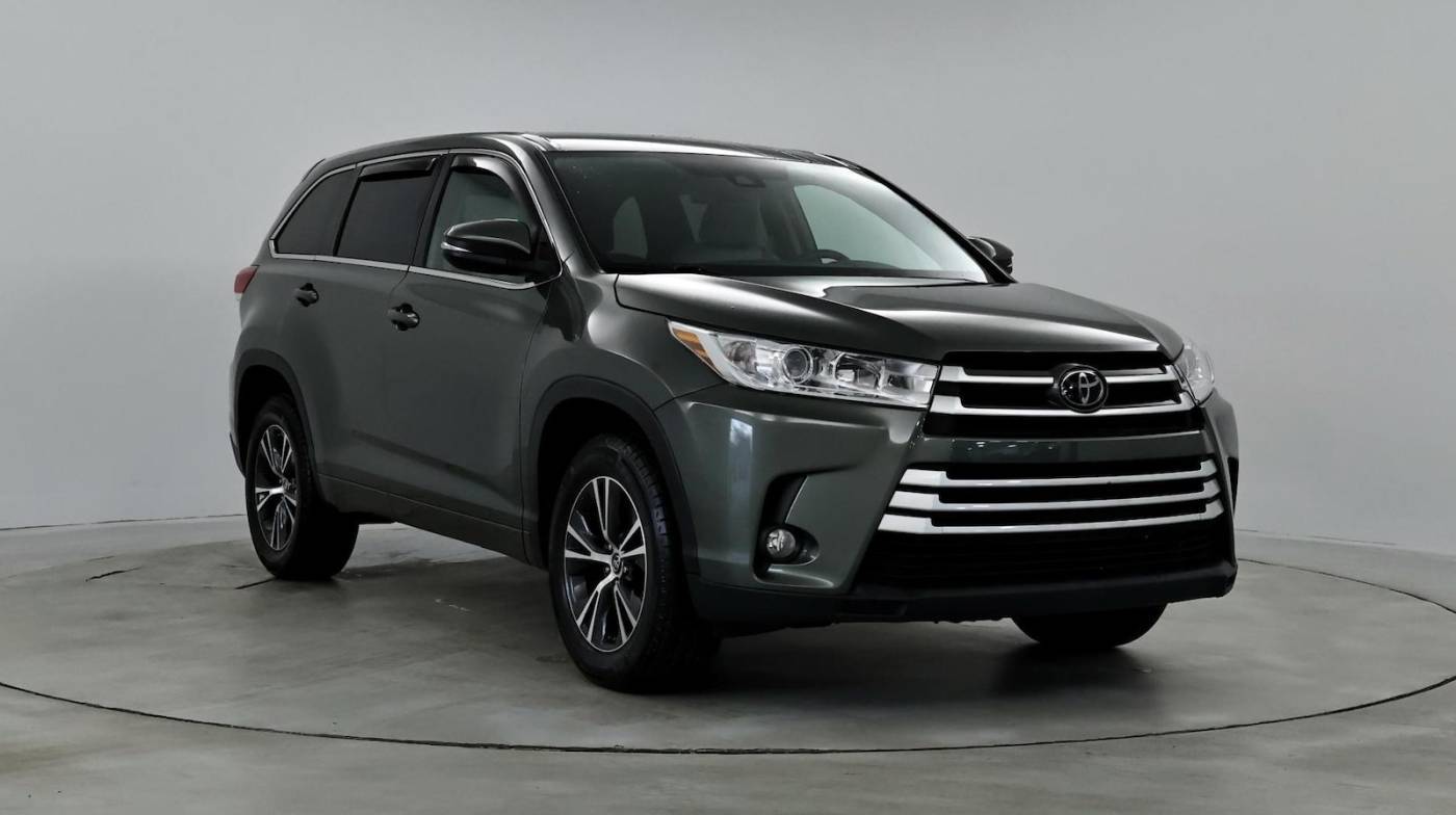 2017 Toyota Highlander LE Plus — SUV — 58,389 mi — Knoxville, TN