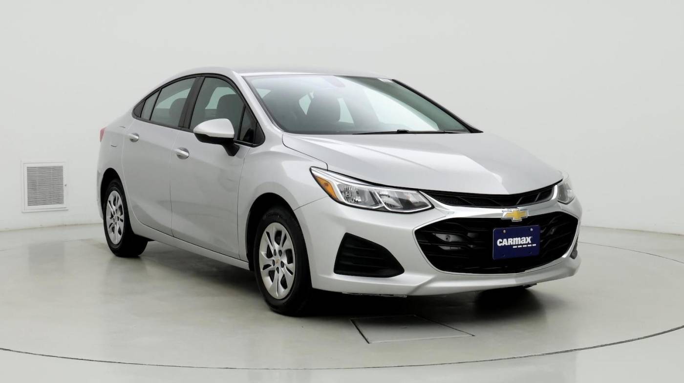 2019 Chevrolet Cruze LS — Sedan — 39,095 mi — Knoxville, TN
