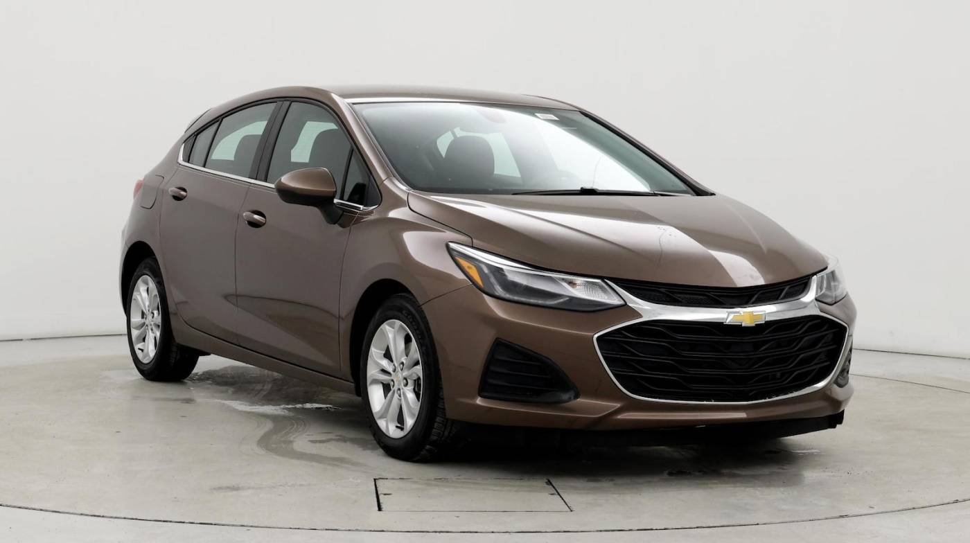 2019 Chevrolet Cruze LT — Hatchback — 13,864 mi — Knoxville, TN