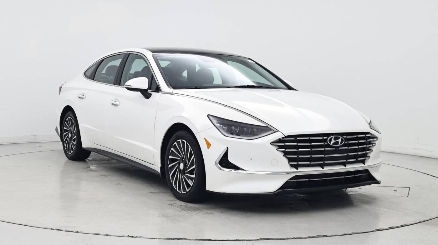 2021 Hyundai Sonata Hybrid Limited — Sedan — 53,820 mi — Knoxville, TN