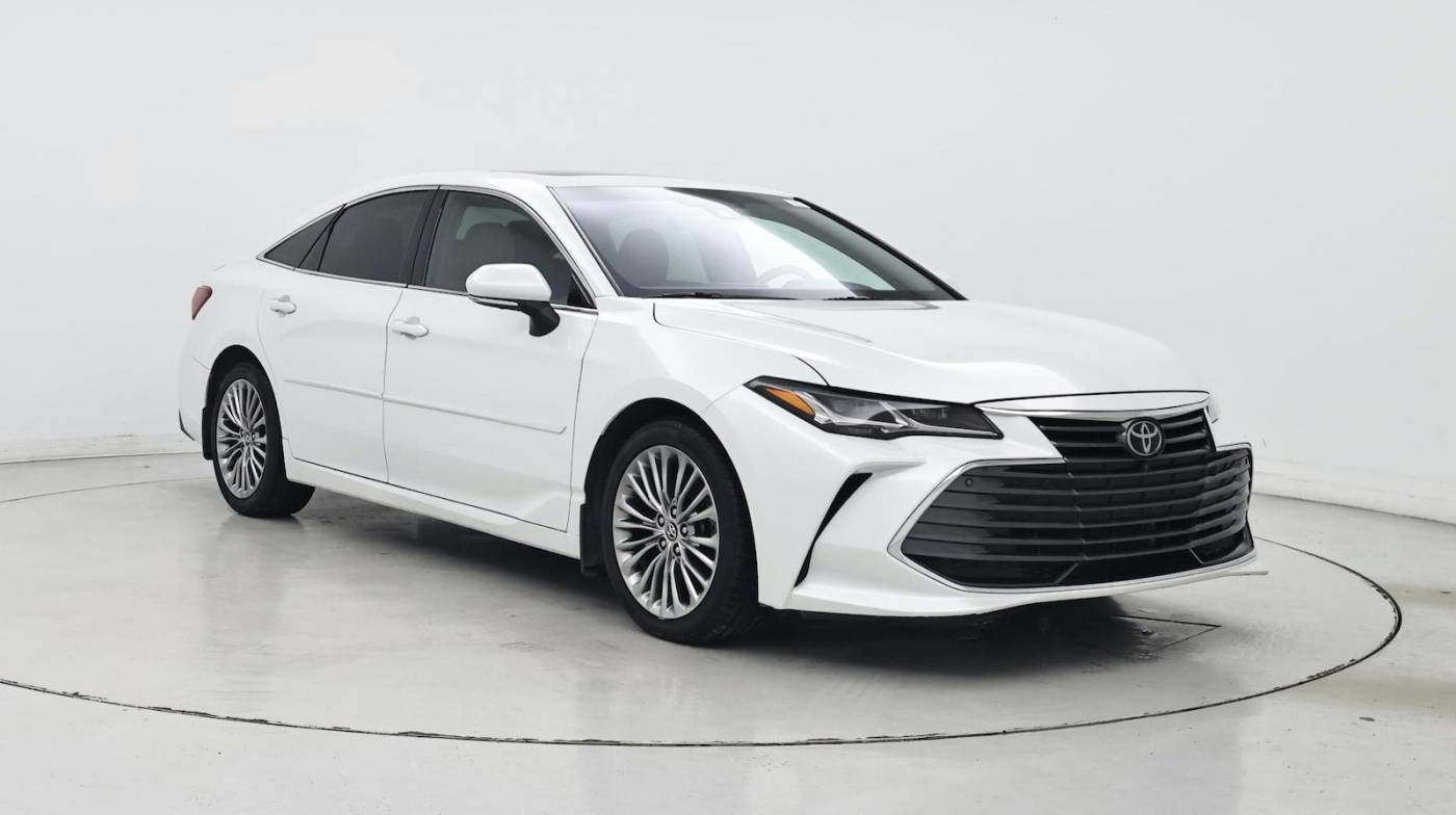 2019 Toyota Avalon Limited — Sedan — 49,341 mi — Knoxville, TN