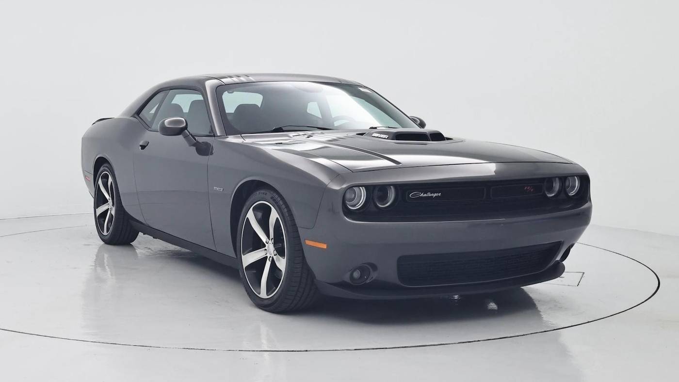 2016 Dodge Challenger R/T Shaker