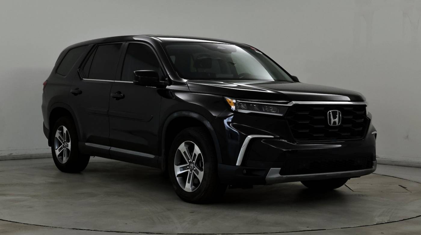 2025 Honda Pilot EX-L — SUV — 6,913 mi — Knoxville, TN