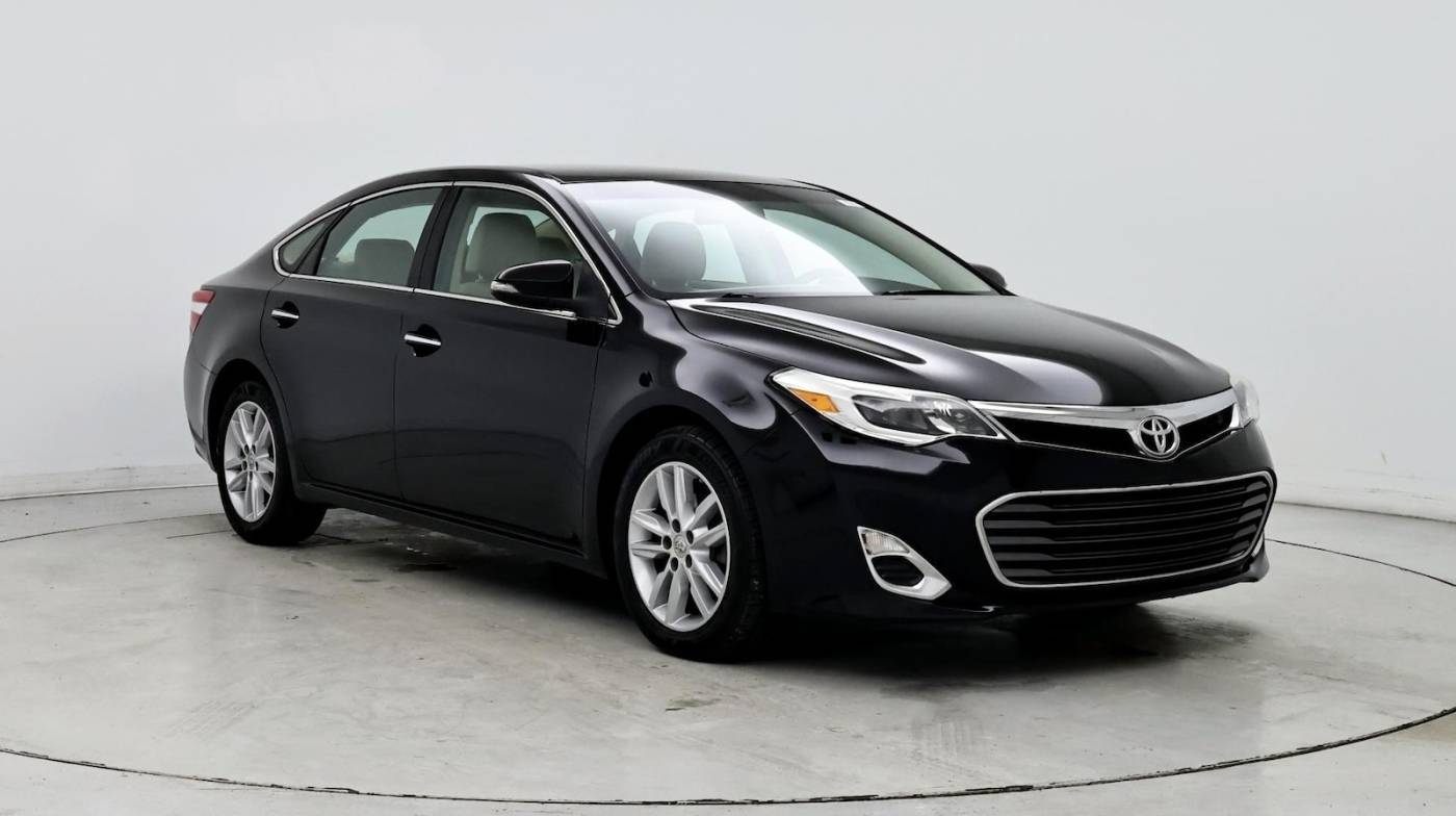 2015 Toyota Avalon XLE — Sedan — 89,587 mi — Knoxville, TN
