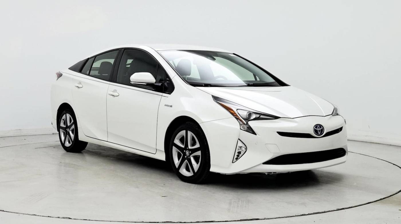 2017 Toyota Prius Three Touring — Hatchback — 100,190 mi — Knoxville, TN