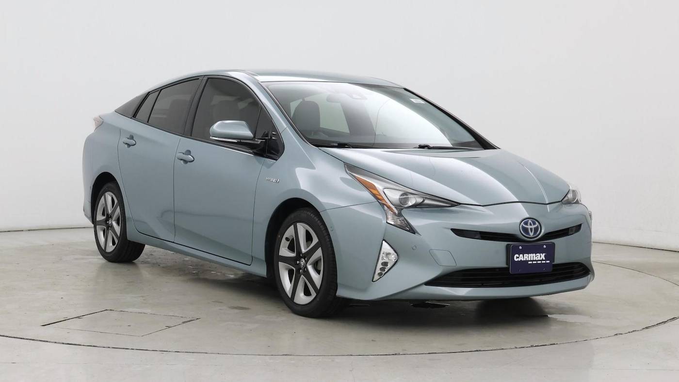2017 Toyota Prius Three Touring — Hatchback — 42,904 mi — Knoxville, TN