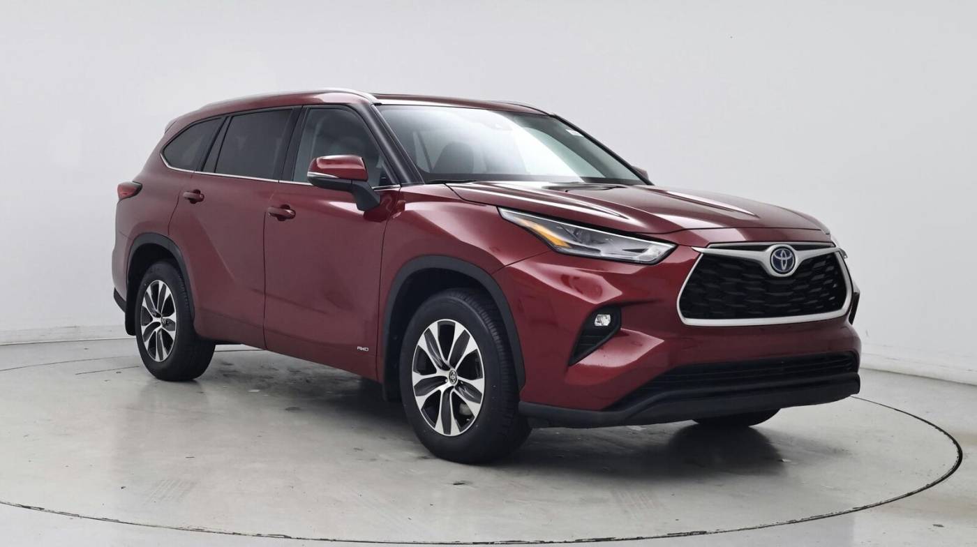 2022 Toyota Highlander Hybrid XLE — SUV — 19,922 mi — Knoxville, TN