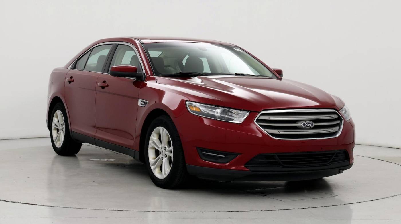 2016 Ford Taurus SEL — Sedan — 126,474 mi — Knoxville, TN