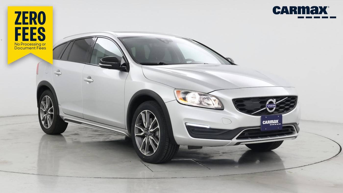 2018 Volvo V60 Cross Country T5