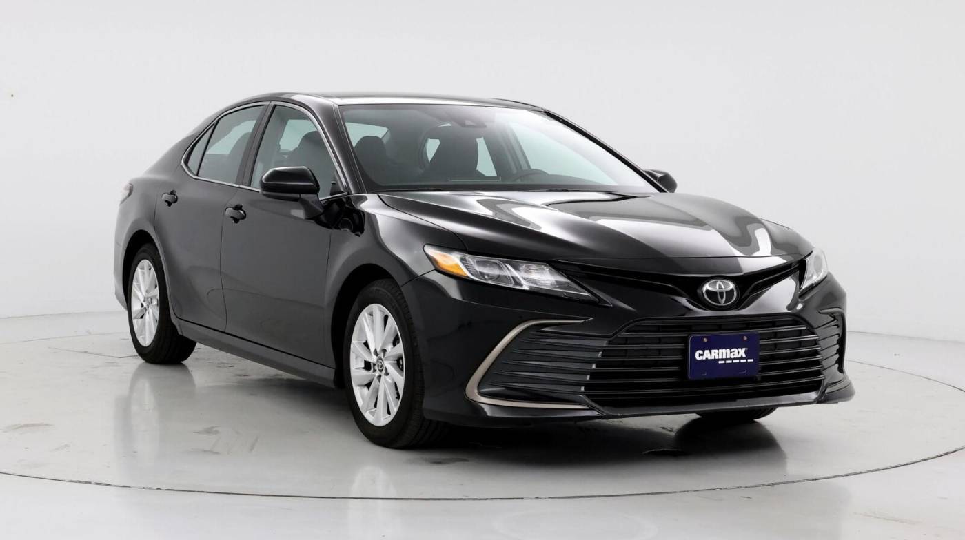 2024 Toyota Camry LE — Sedan — 22,133 mi — Henderson, NV