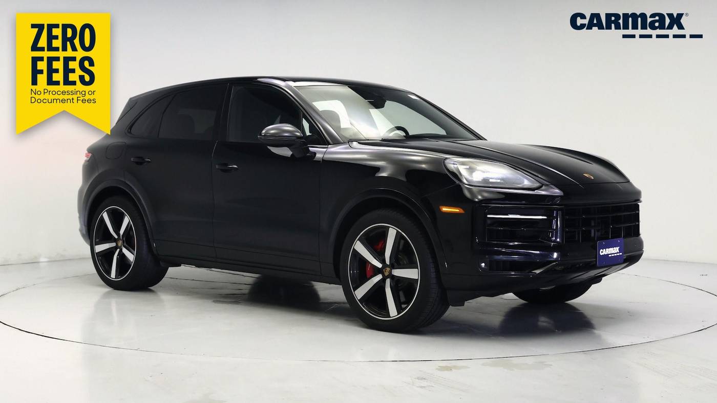 2024 Porsche Cayenne S