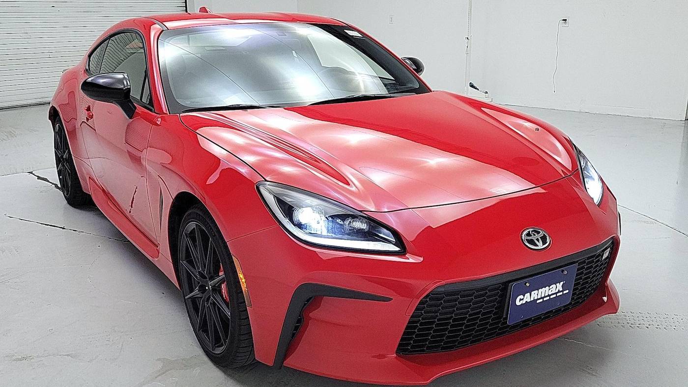 2025 Toyota GR86 Premium