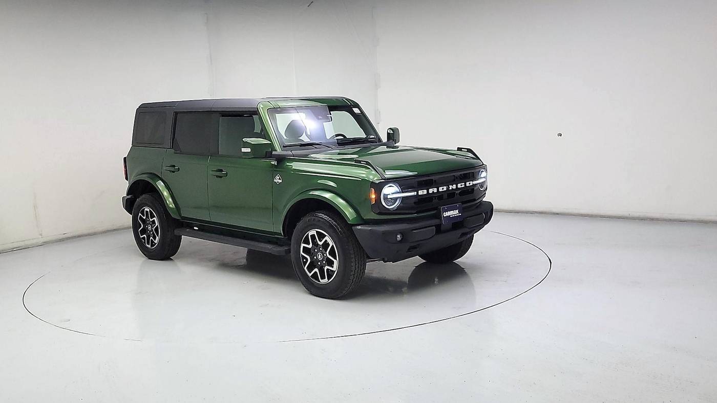 2023 Ford Bronco Outer Banks