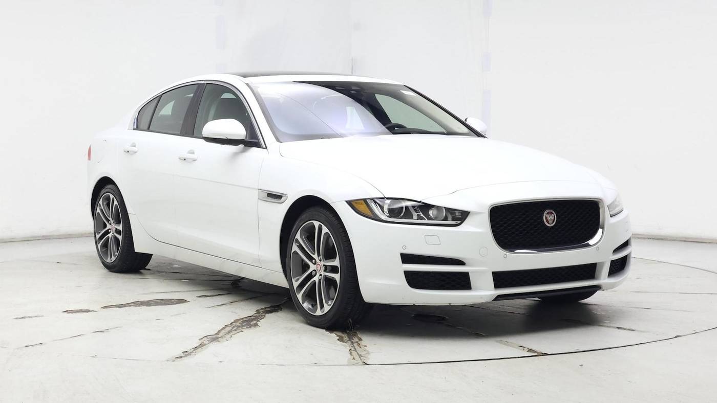 2018 Jaguar XE