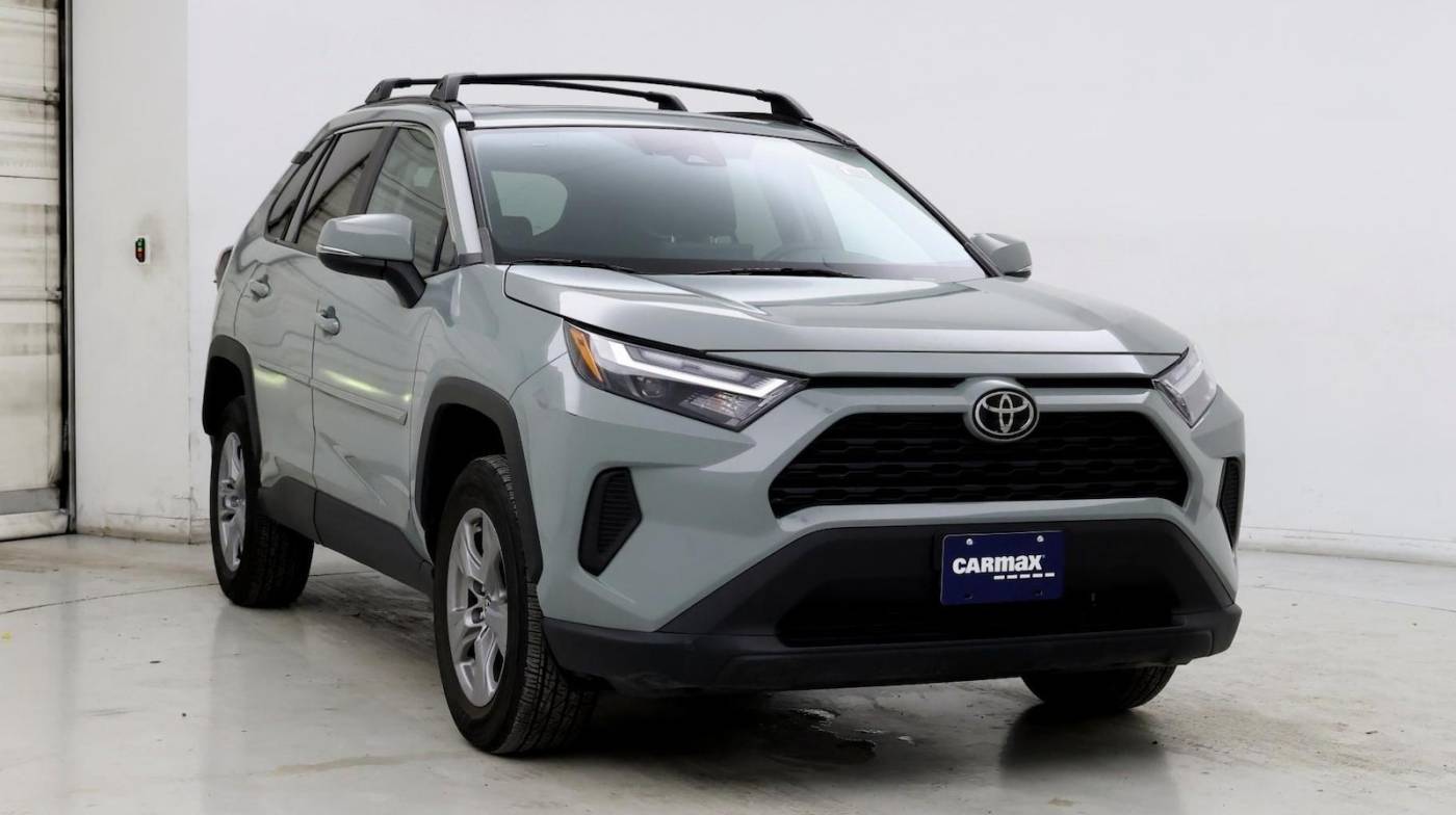 2022 Toyota RAV4 XLE — SUV — 9,668 mi — Laurel, MD
