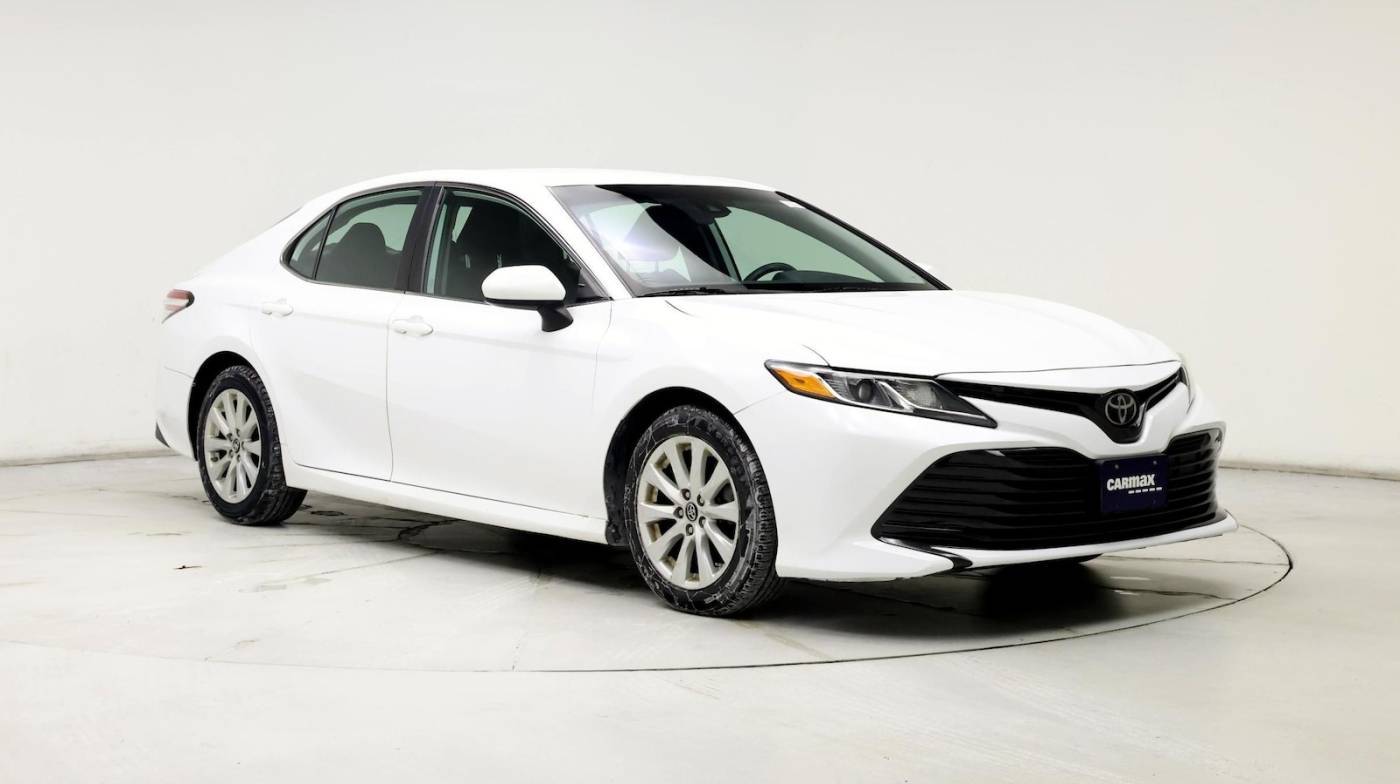 2019 Toyota Camry LE — Sedan — 101,905 mi — Laurel, MD