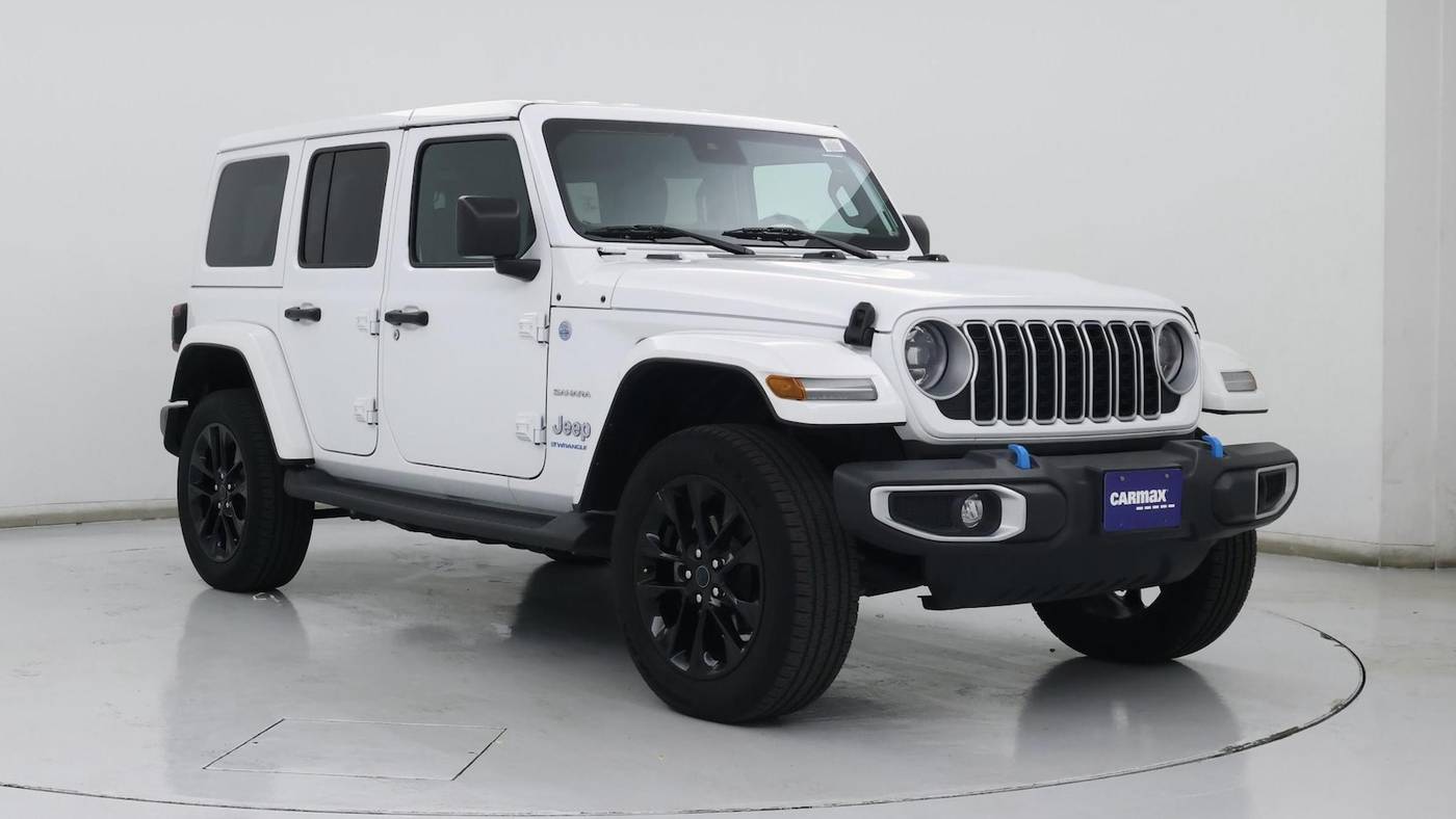 2024 Jeep Wrangler Sahara