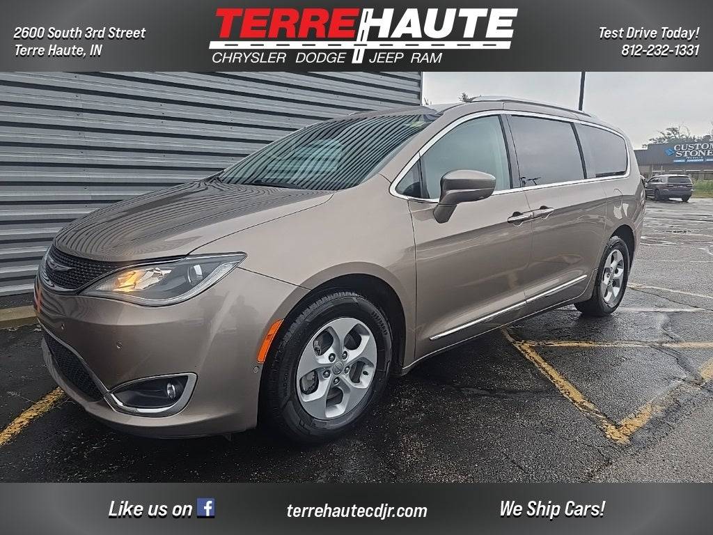 2017 Chrysler Pacifica Touring L Plus — Minivan — 132,185 mi — Terre Haute, IN