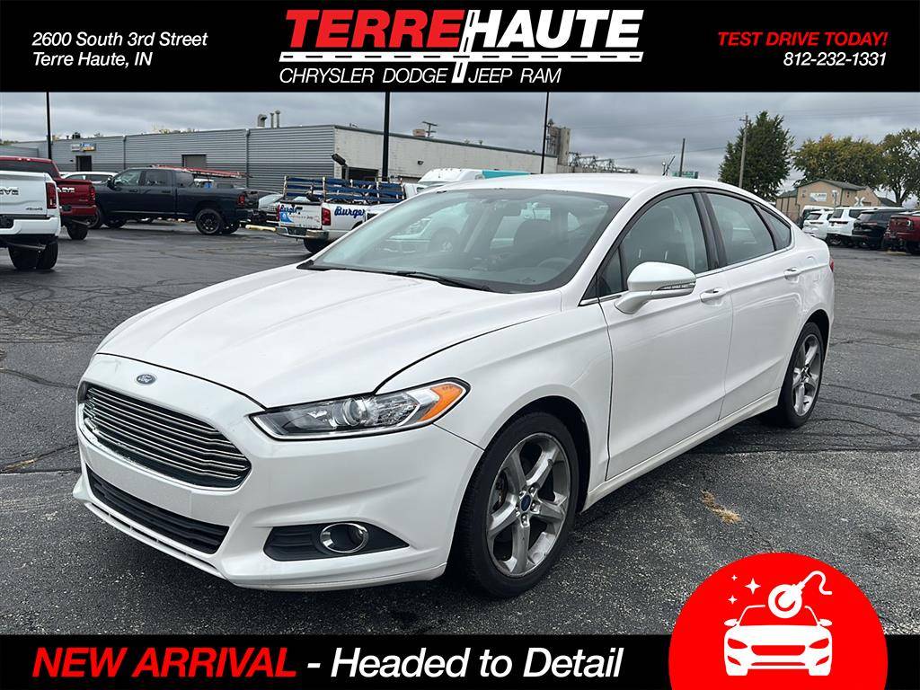 2015 Ford Fusion SE — Sedan — 70,600 mi — Terre Haute, IN