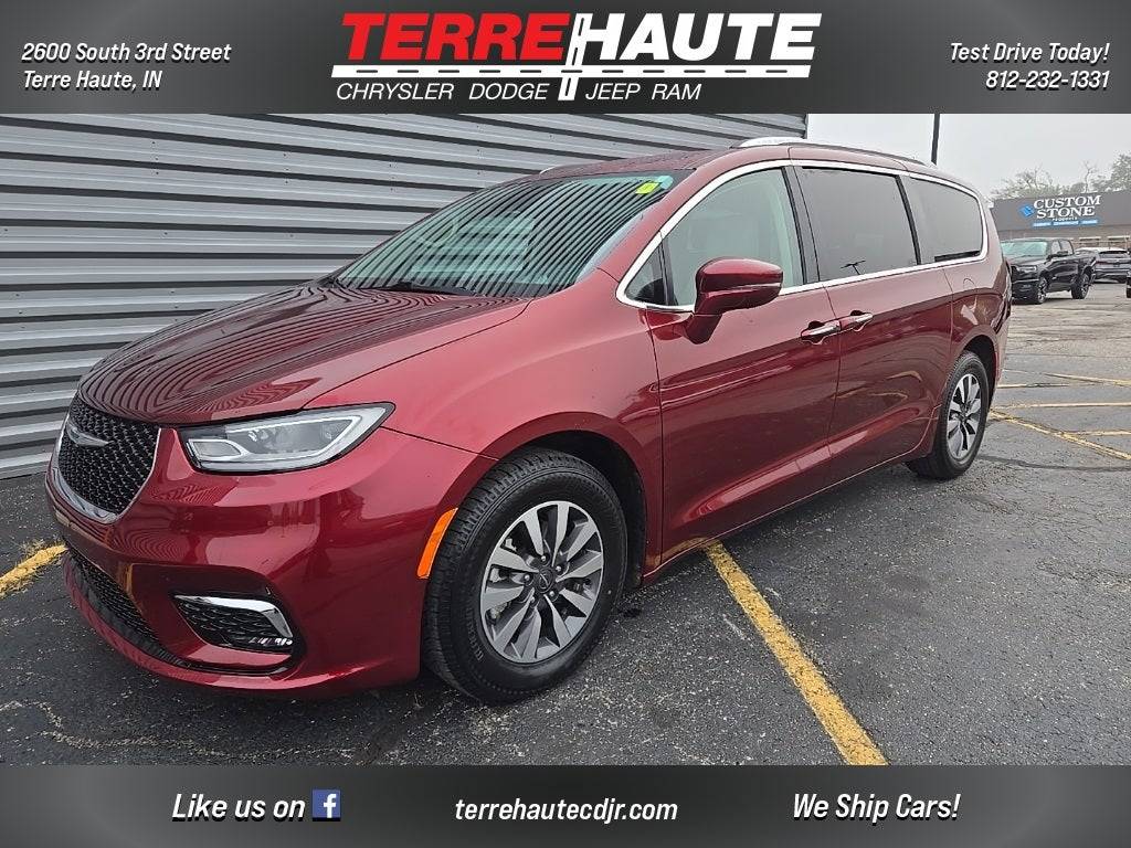 2021 Chrysler Pacifica Touring L — Minivan — 98,365 mi — Terre Haute, IN