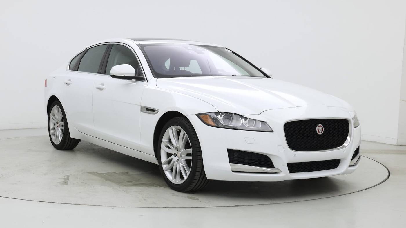 2017 Jaguar XF