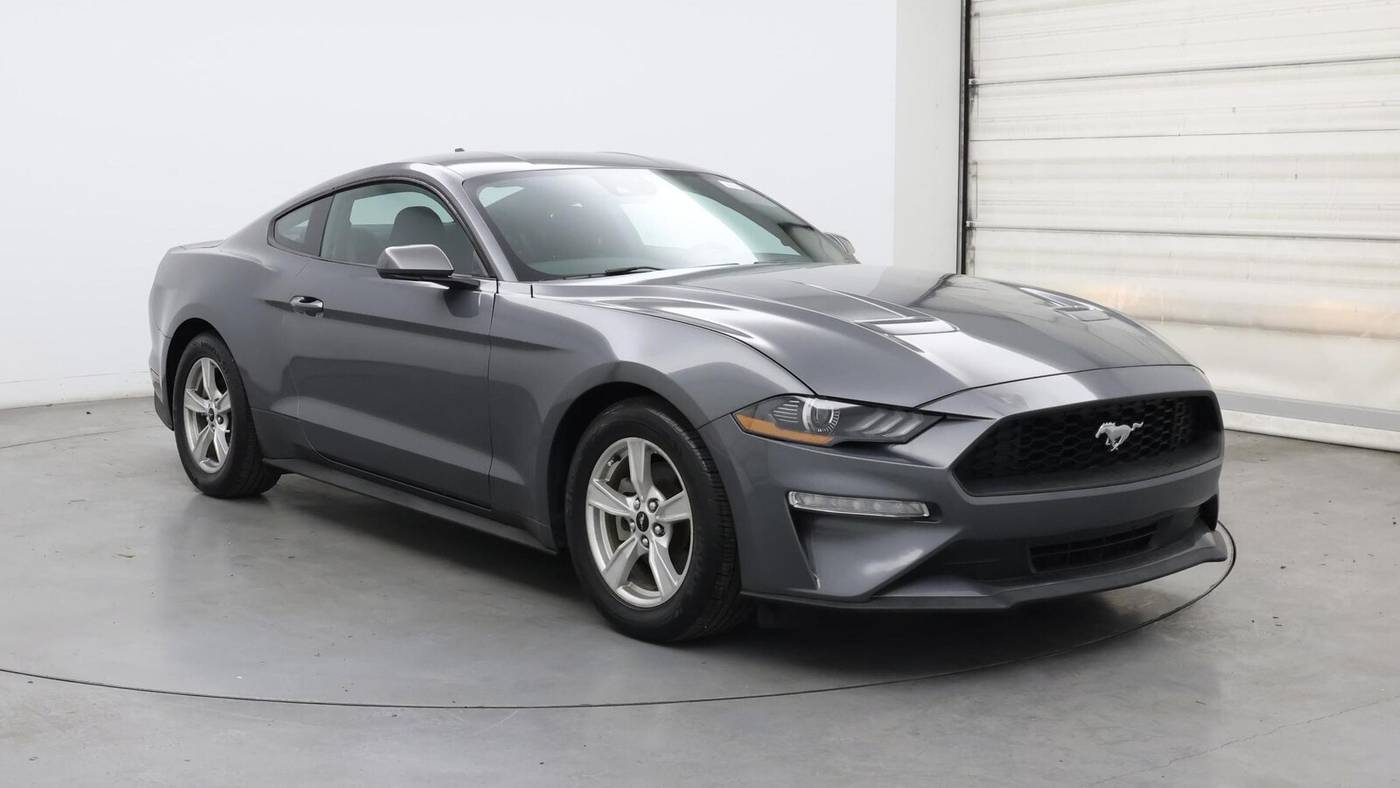 2022 Ford Mustang EcoBoost