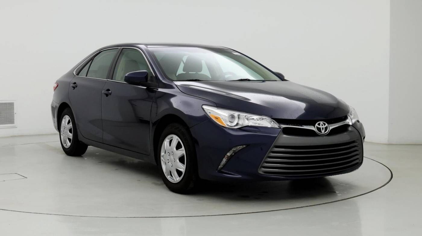2015 Toyota Camry LE — Sedan — 93,798 mi — Lithia Springs, GA