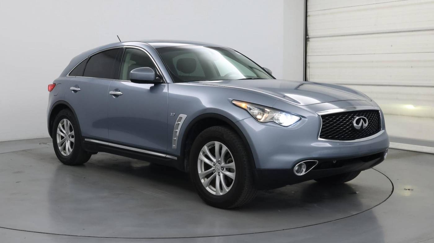 2017 Infiniti QX70 Base