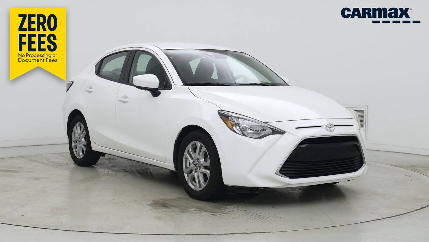 2017 Toyota Yaris iA Base