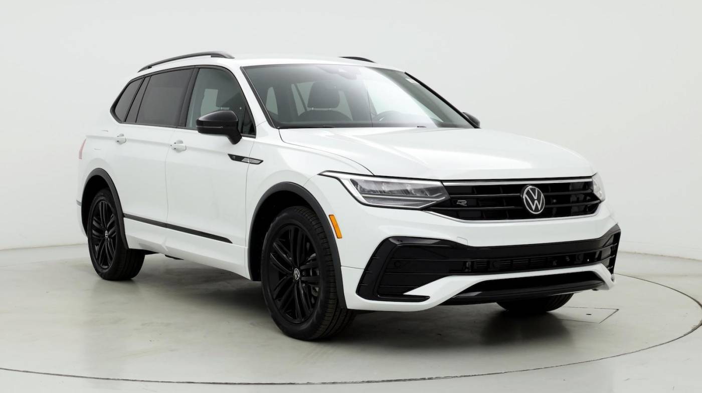 2022 Volkswagen Tiguan SE R-Line Black — SUV — 16,322 mi — Lithia Springs, GA