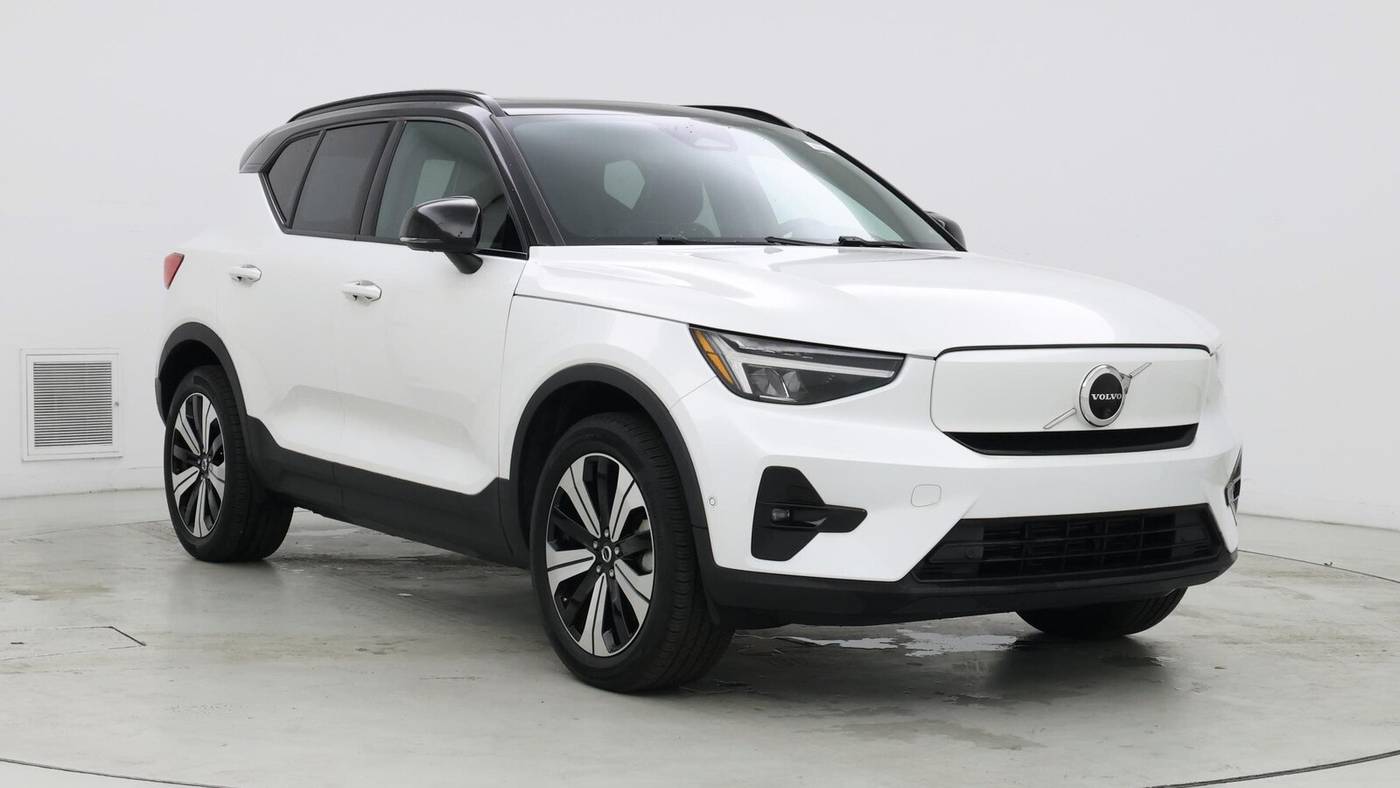 2023 Volvo XC40 Recharge Plus — SUV — 215 mi — Inglewood, CA