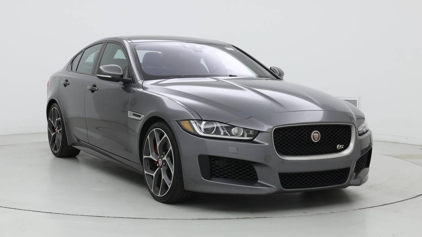 2018 Jaguar XE