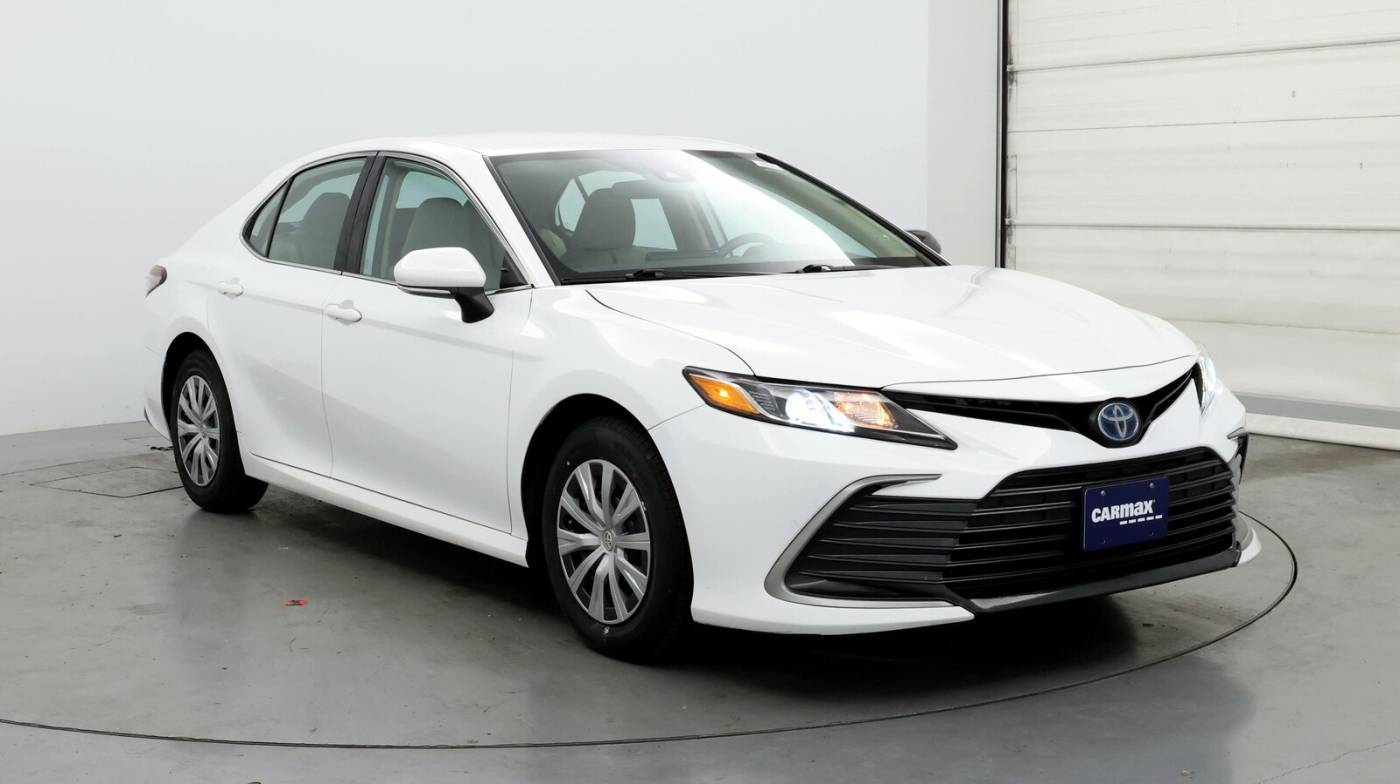 2022 Toyota Camry Hybrid LE — Sedan — 50,552 mi — Lithia Springs, GA